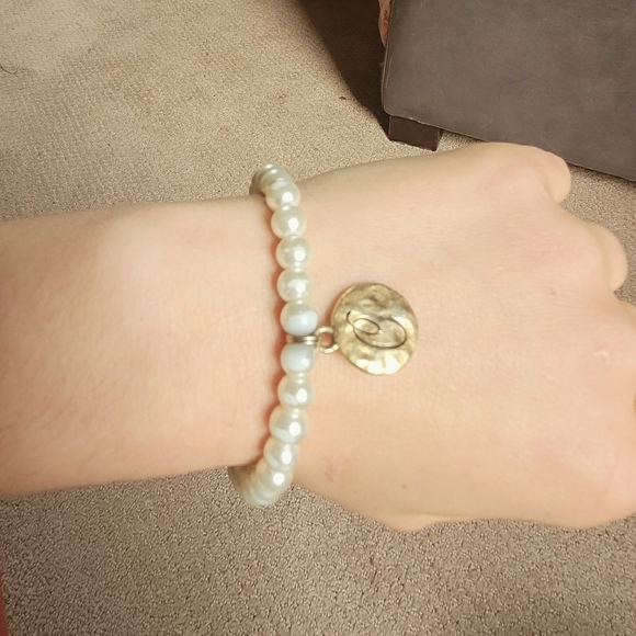 Pearl Charm 'C' Bracelet - Picture 2 of 2